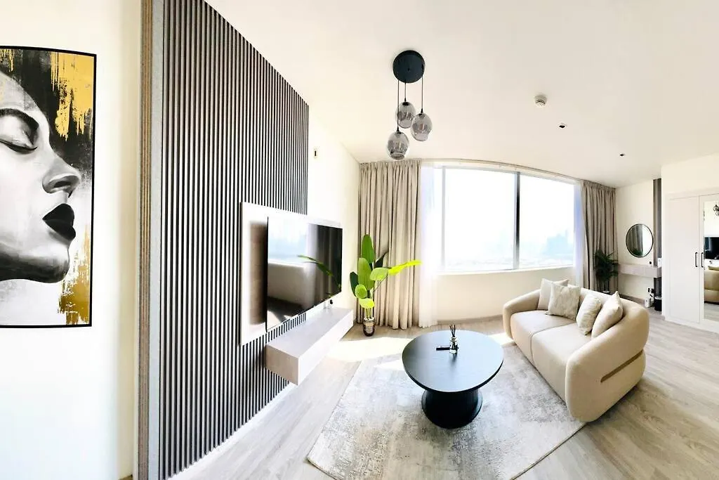 Amazing Modern Spacious Studio At Sky Gardens Difc Apartman Dubaj