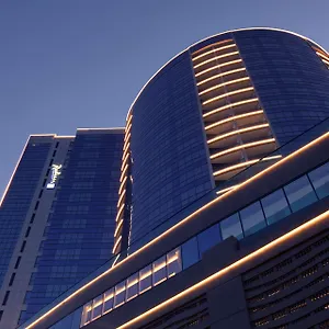 Szálloda Radisson Blu Hotel, Waterfront, Dubaj