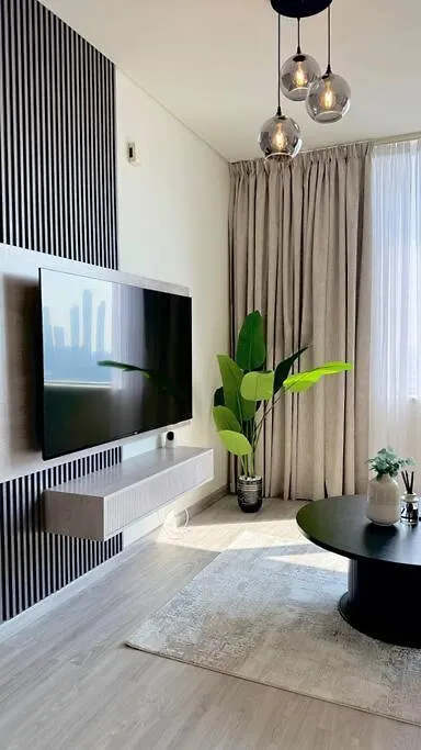 Amazing Modern Spacious Studio At Sky Gardens Difc Apartment Dubai United Arab Emirates