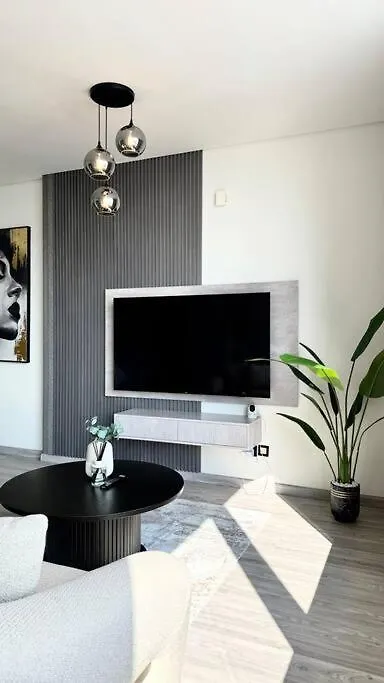 Amazing Modern Spacious Studio At Sky Gardens Difc Apartment Dubai United Arab Emirates